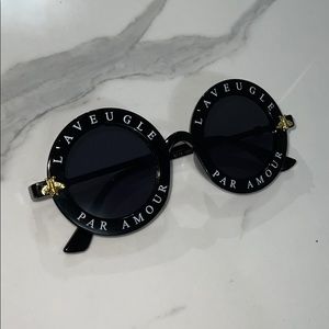 Inspired L’aveugle Par Amour glasses